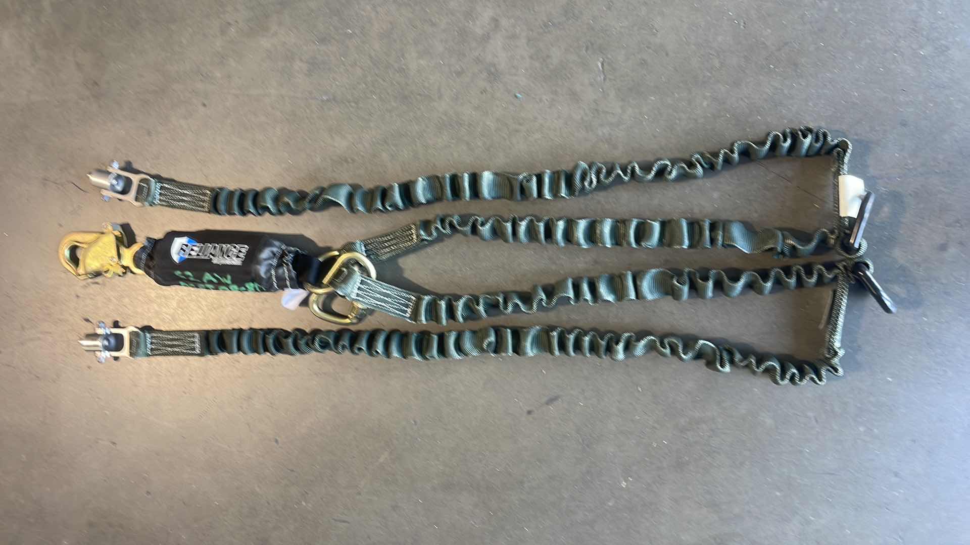 Photo 1 of RELIANCE FALL PROTECTION #741900
SHOCK ABSORBING LANYARD