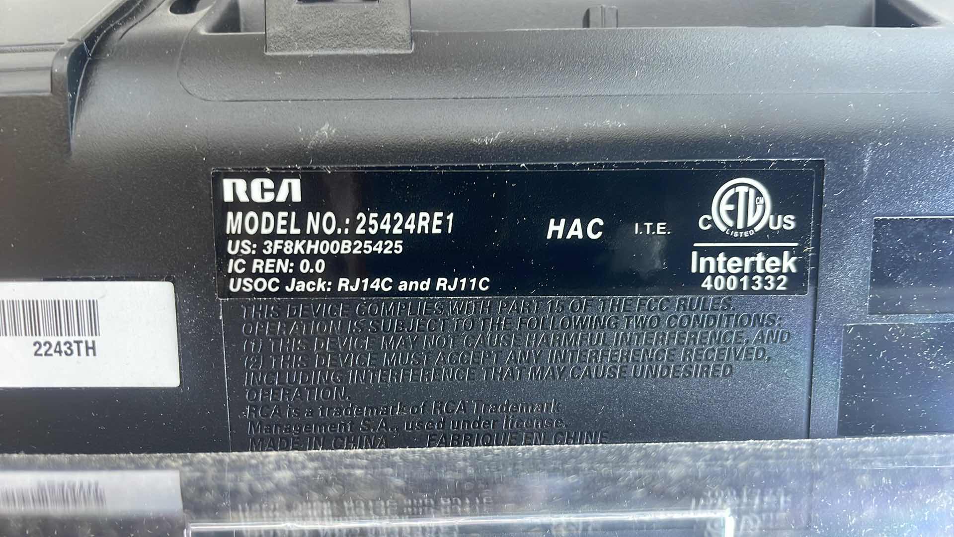 Photo 1 of RCA VISYS 25424RE1 4-LINE EXPANDABLE SYSTEM SPEAKERPHONE