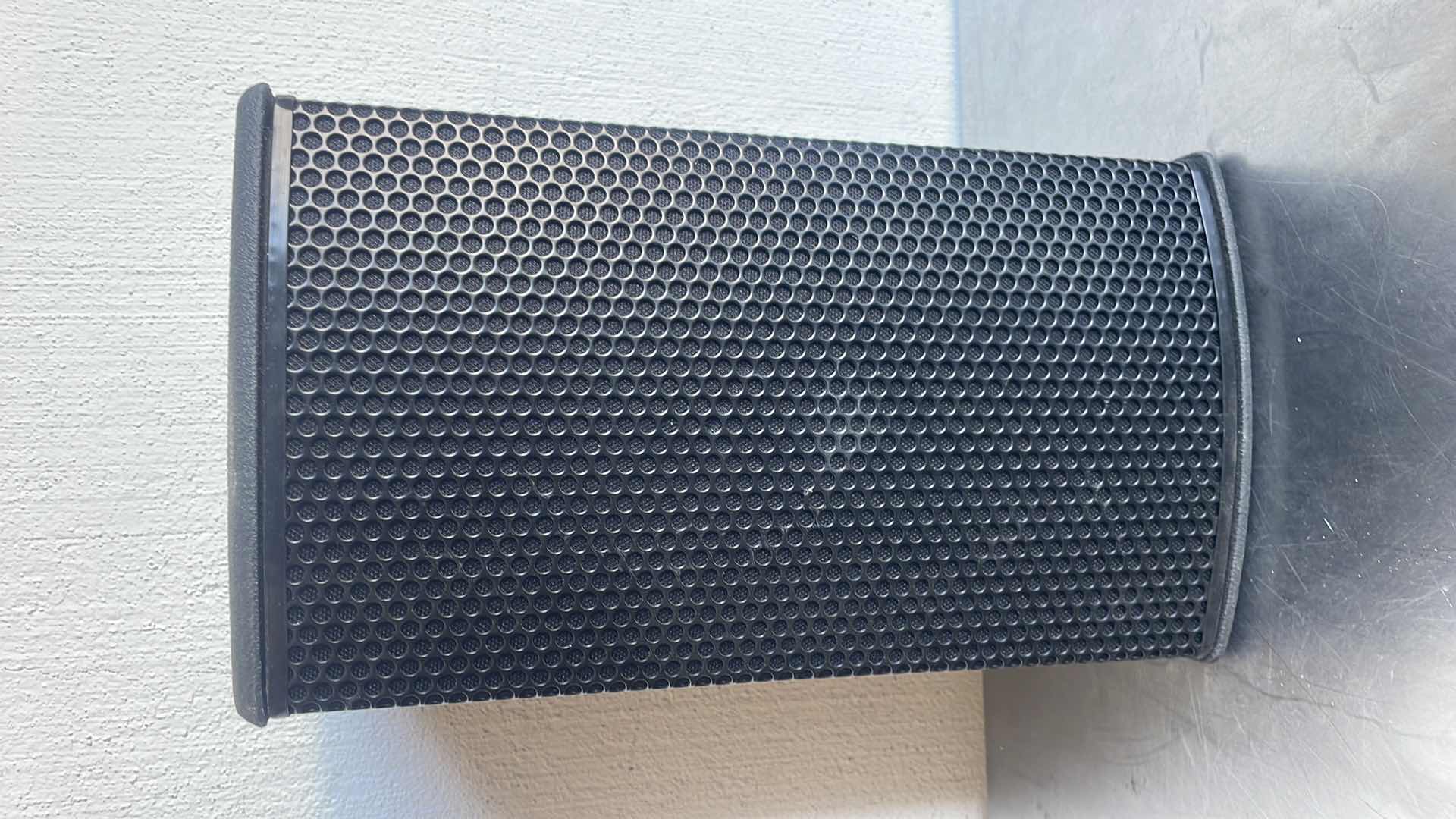 Photo 1 of BIAMP COMMUNITY IC6-1062/00 HIGH OUTPUT 6.5-INCH 2-WAY 100 X 100 INDOOR SPEAKER (BLACK)