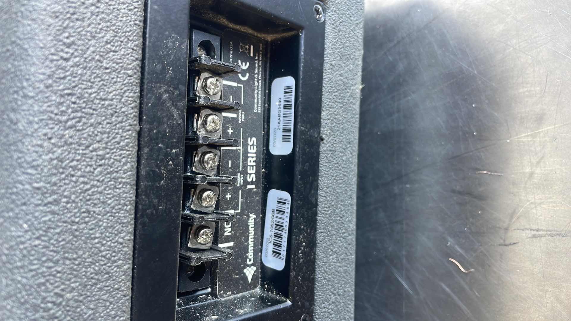 Photo 3 of BIAMP COMMUNITY IC6-1062/00 HIGH OUTPUT 6.5-INCH 2-WAY 100 X 100 INDOOR SPEAKER (BLACK)