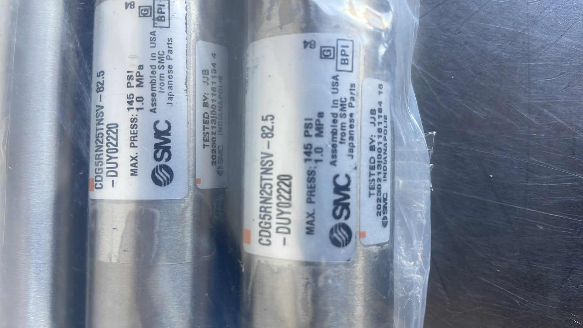 Photo 1 of SMC PNEUMATIC CYLINDERS (7)