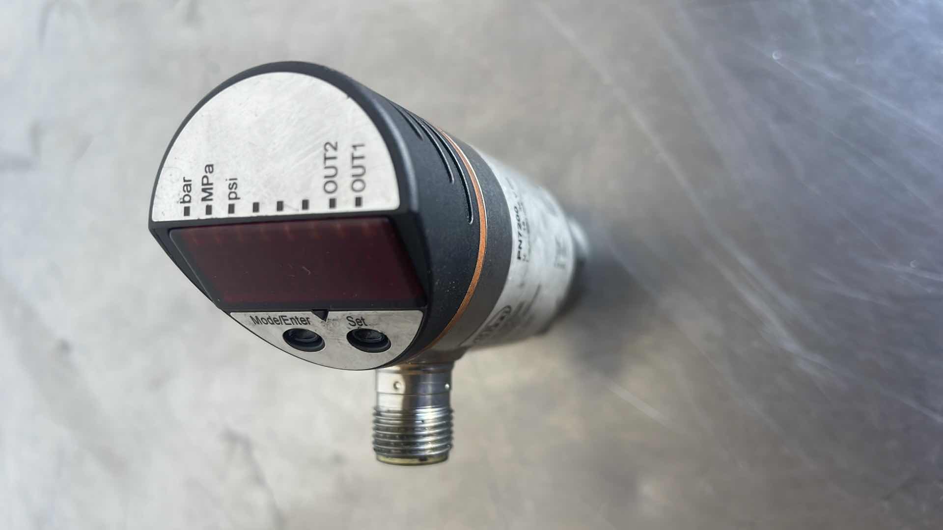 Photo 1 of IFM PN7200 PRESSURE SENSOR W/ DIGITAL DISPLAY