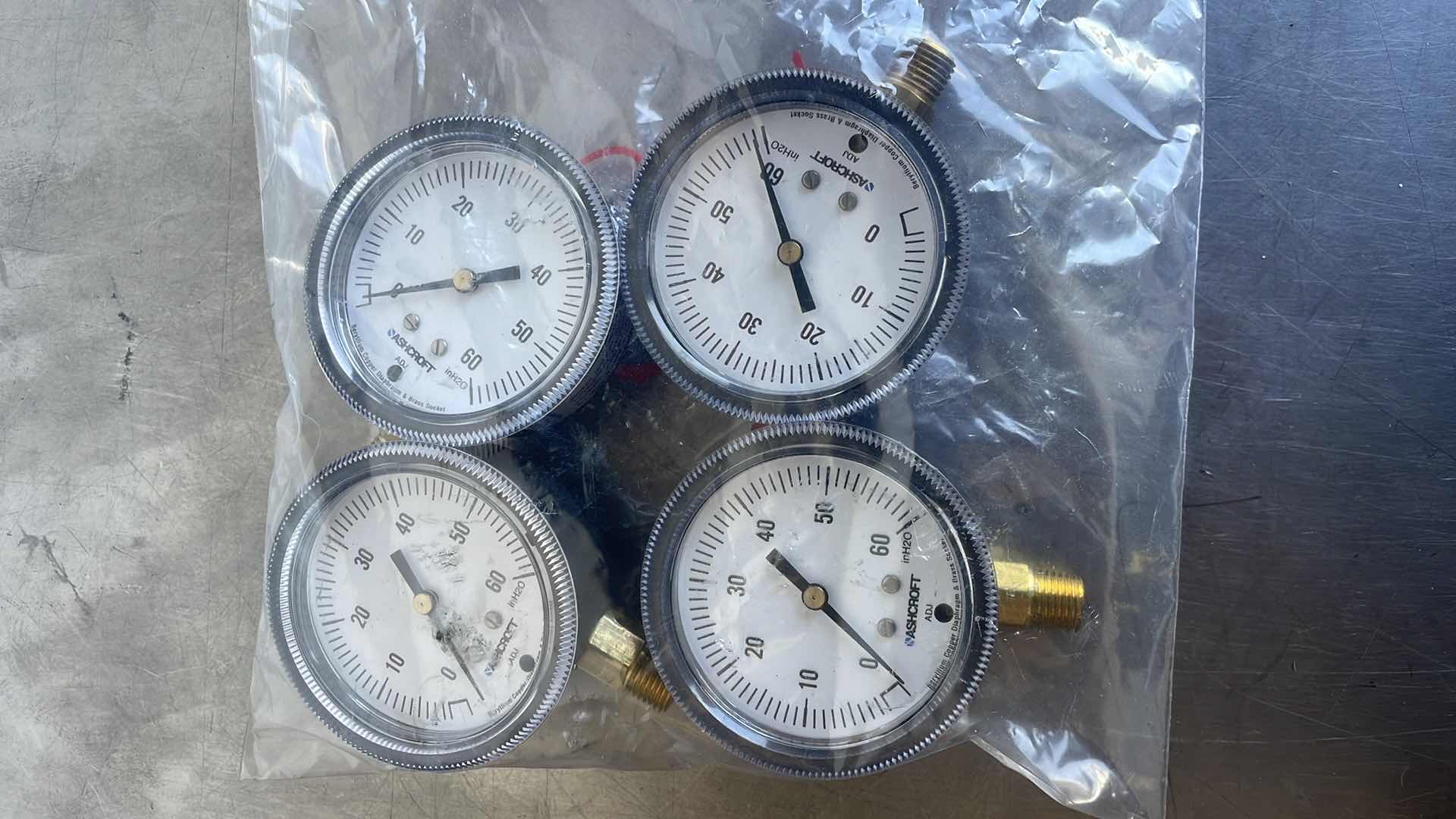 Photo 1 of ASHCROFT GAUGES 4 PCS