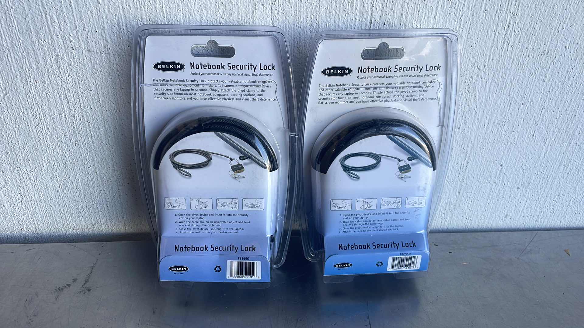 Photo 1 of BELKIN NOTEBOOK SECURITY LOCKS F8E550