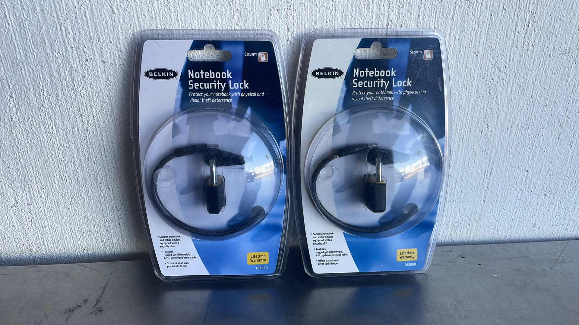 Photo 1 of BELKIN NOTEBOOK SECURITY LOCKS F8E550