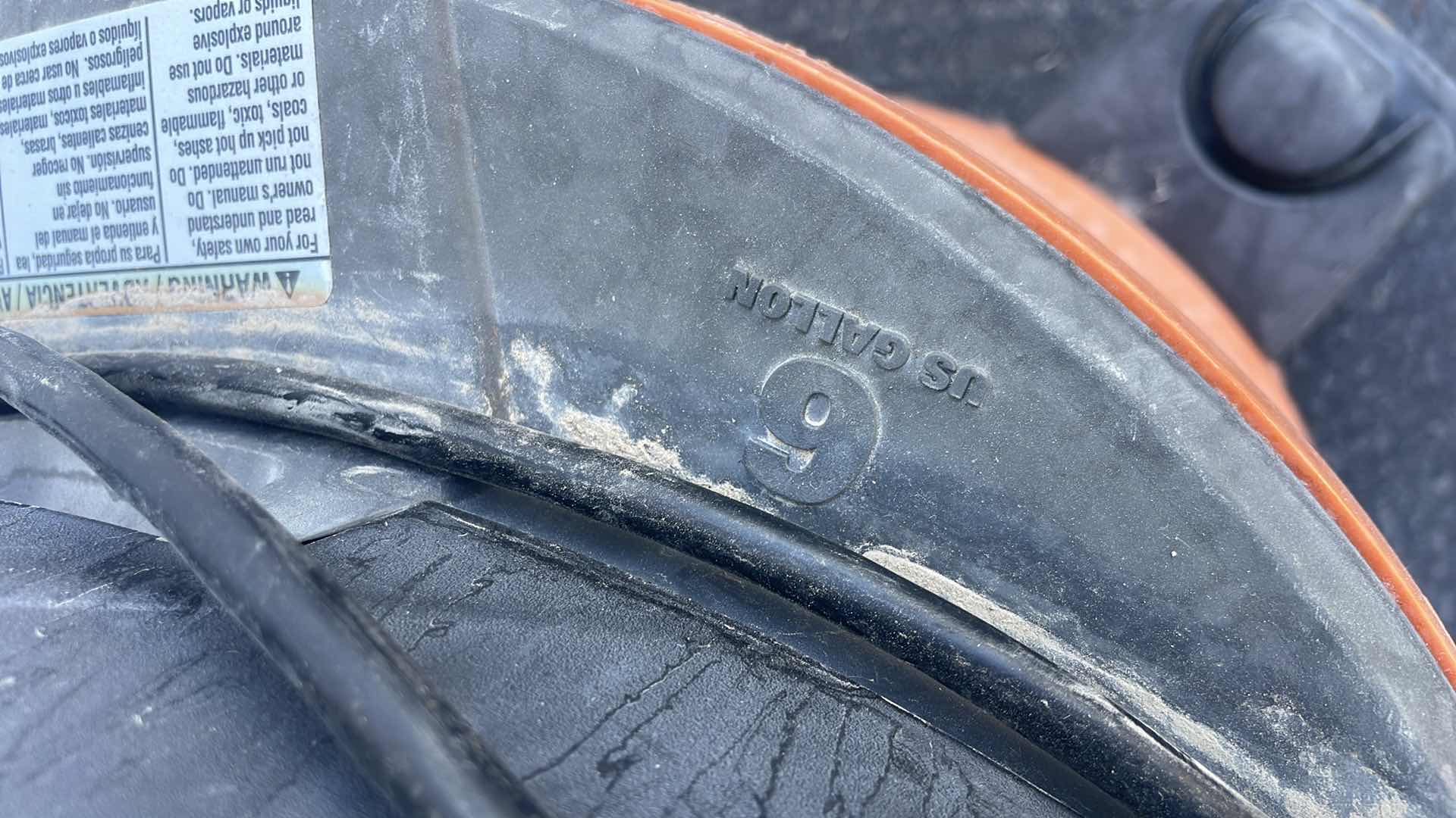 Photo 1 of RIDGID 6 GAL SHOP VAC