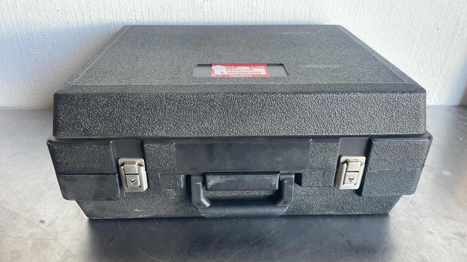 Photo 1 of DUPONT™ HAZMAT SUIT PRESSURE TEST KIT PN 99081000000001UV