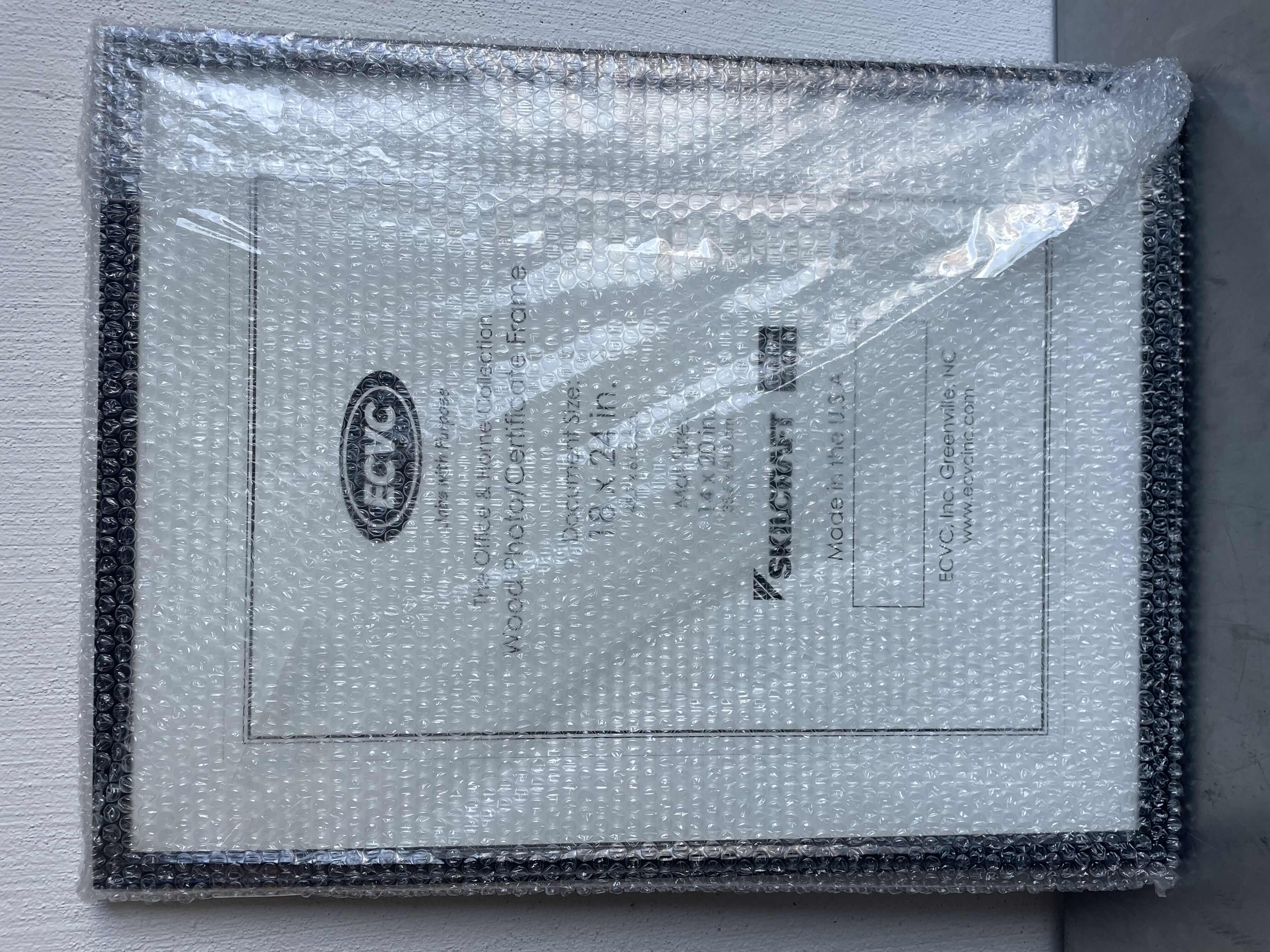 Photo 1 of 18”x24” WOOD PHOTO CERTIFICATE FRAMES 6 PCS