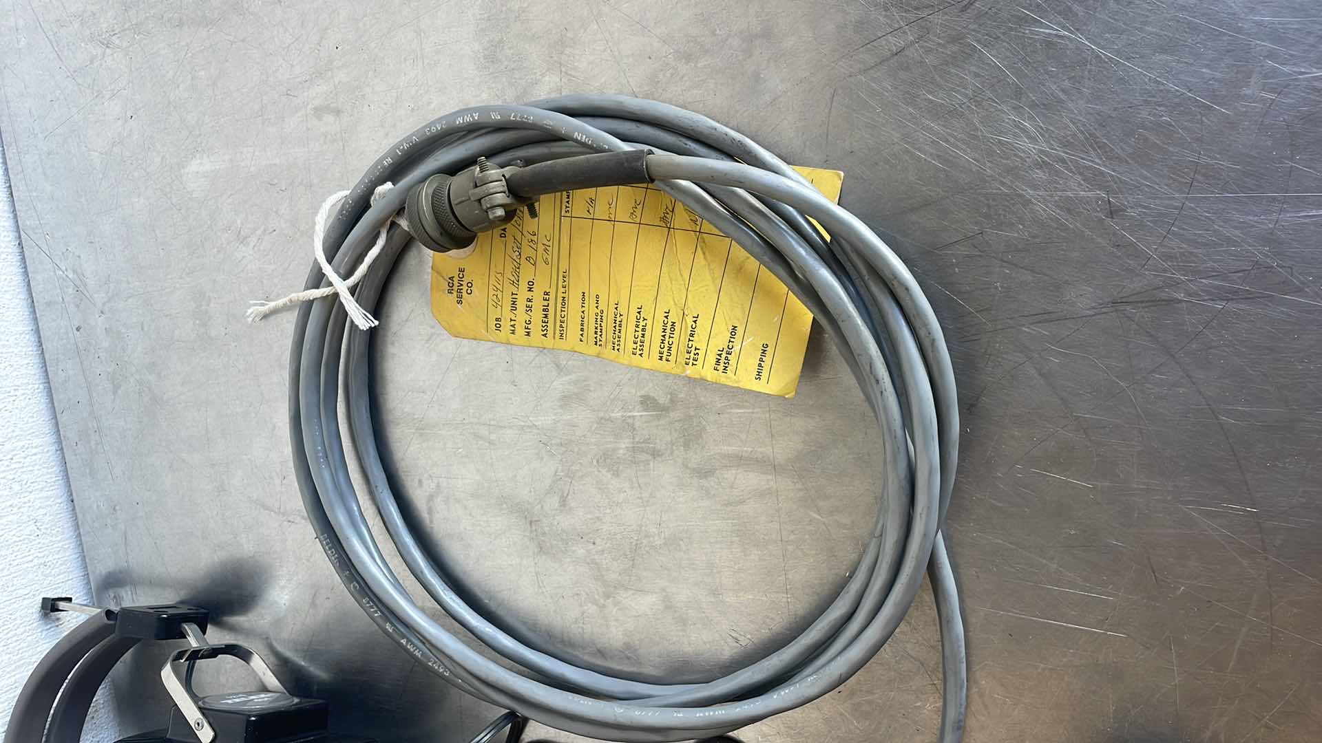 Photo 1 of USGI VINTAGE WW2 STYLE DYNALEC NAVAL TALKER HEADSET W/ CHEST
MICROPHONE - 5 PIN