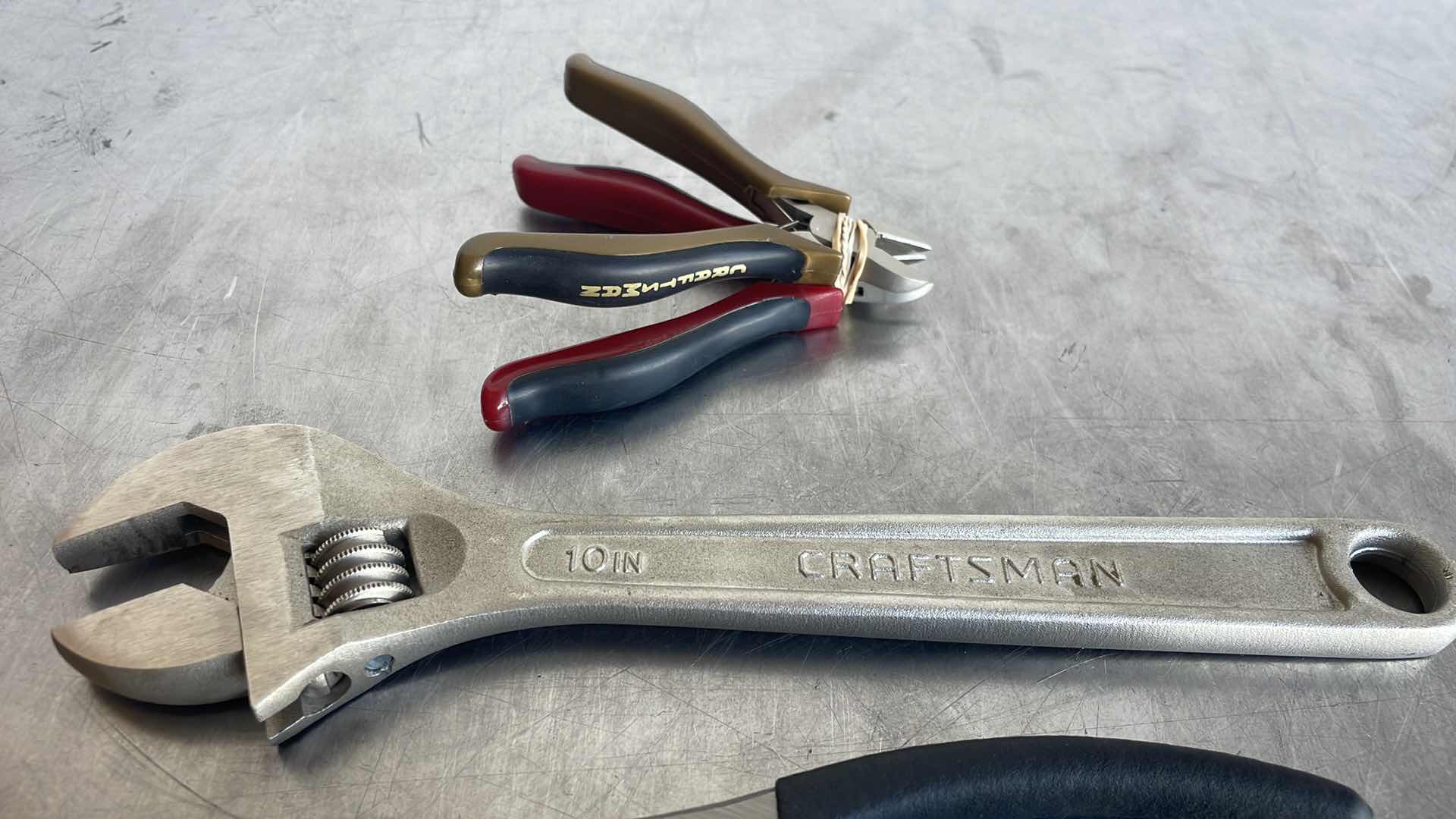 Photo 1 of CRAFTSMAN TOOL VARIETY