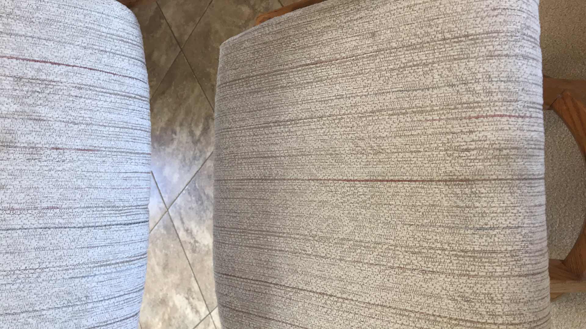 Photo 3 of OAK BAR STOOL H 46”