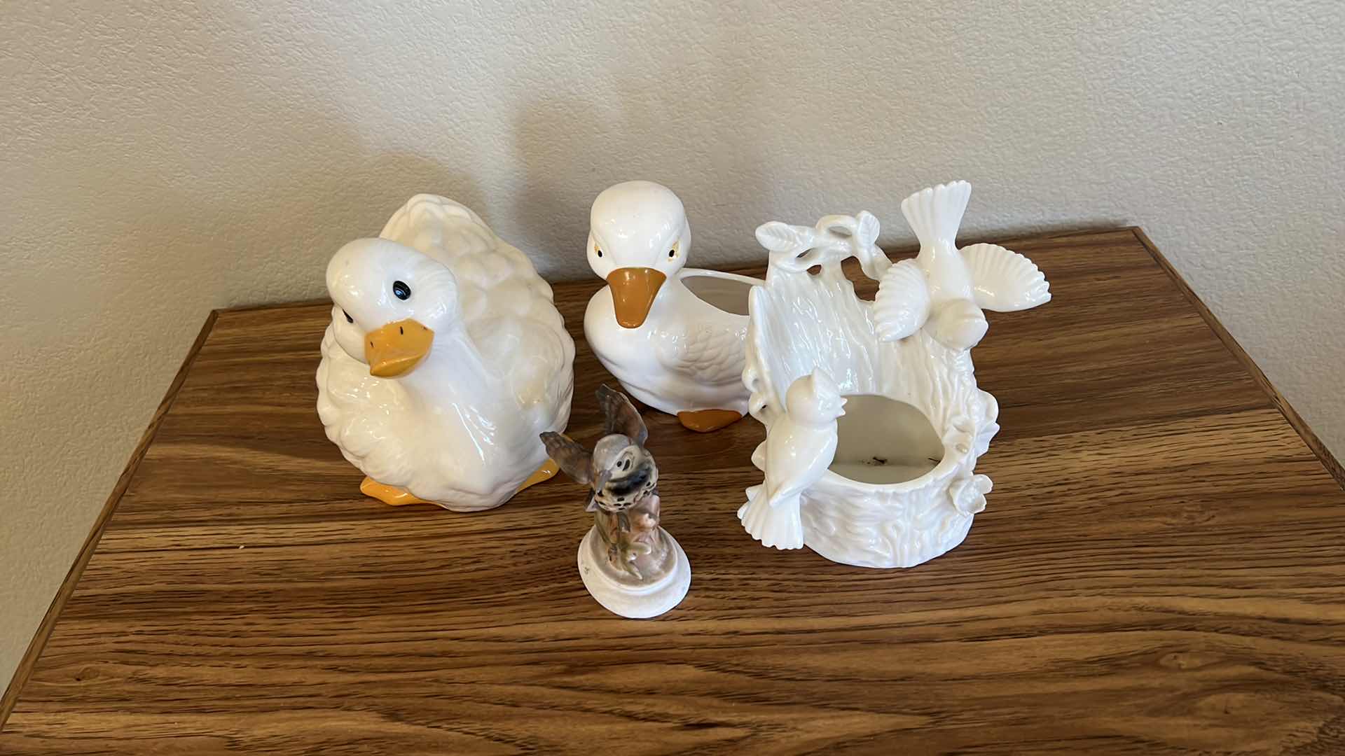 Photo 1 of 2 CERAMIC DUCKS, 2 BIRD COLLECTIBLE’S