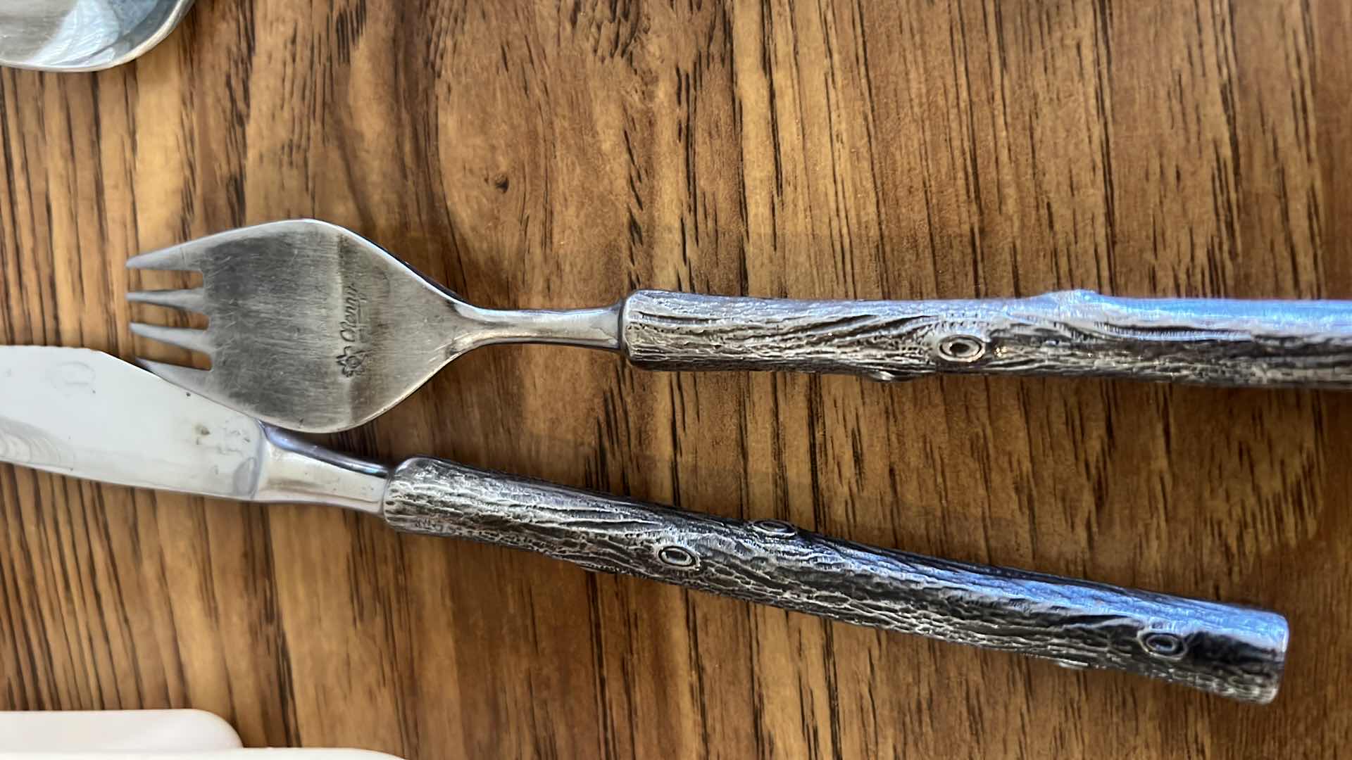 Photo 3 of CHERRY STAINLESS STEEL FLATWARE SET