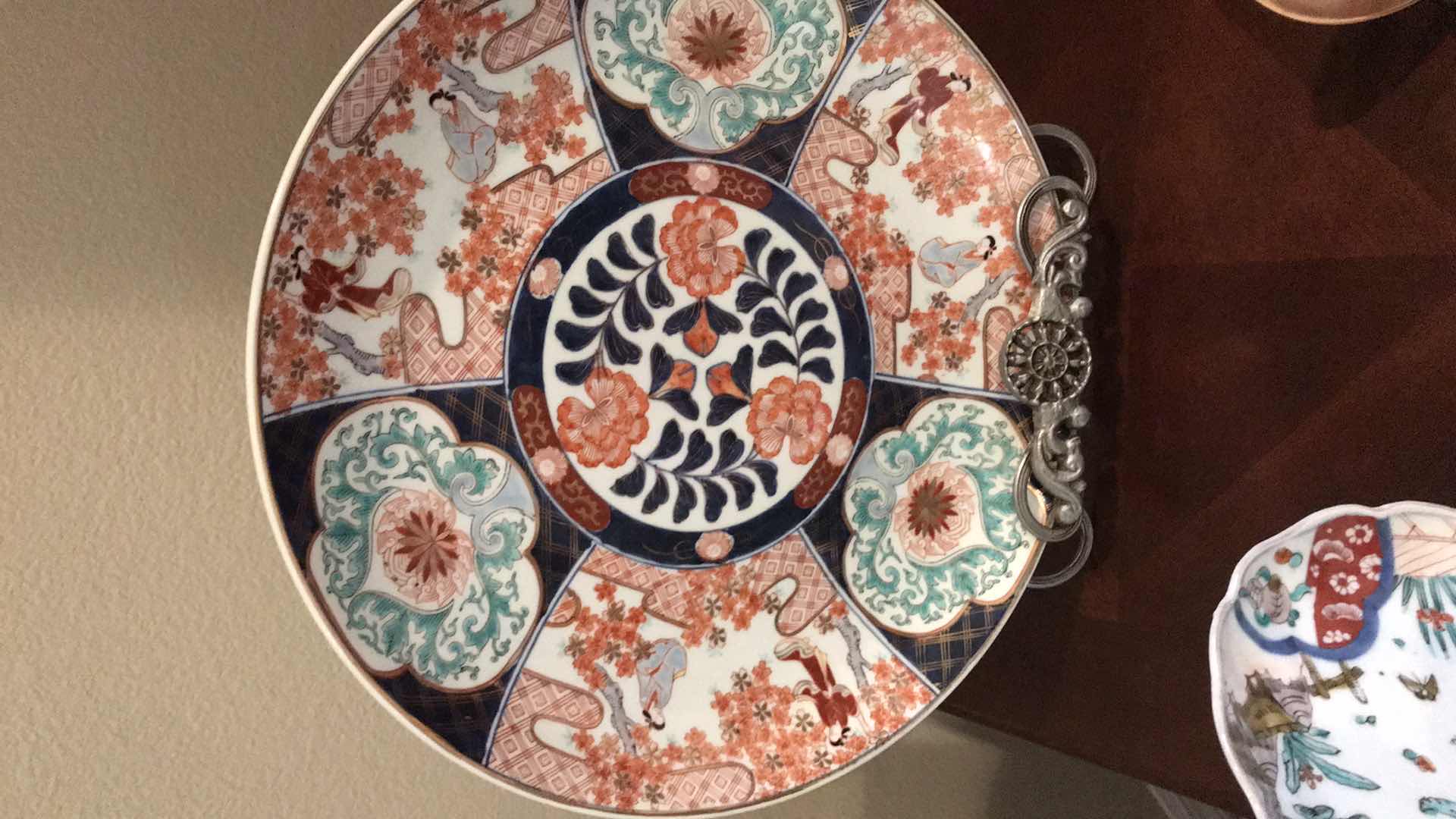 Photo 1 of DECORATIVE PLATES