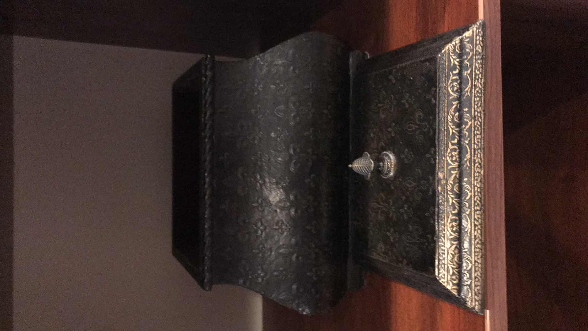 Photo 3 of KEEPSAKE BOX INCENSE HOLDER