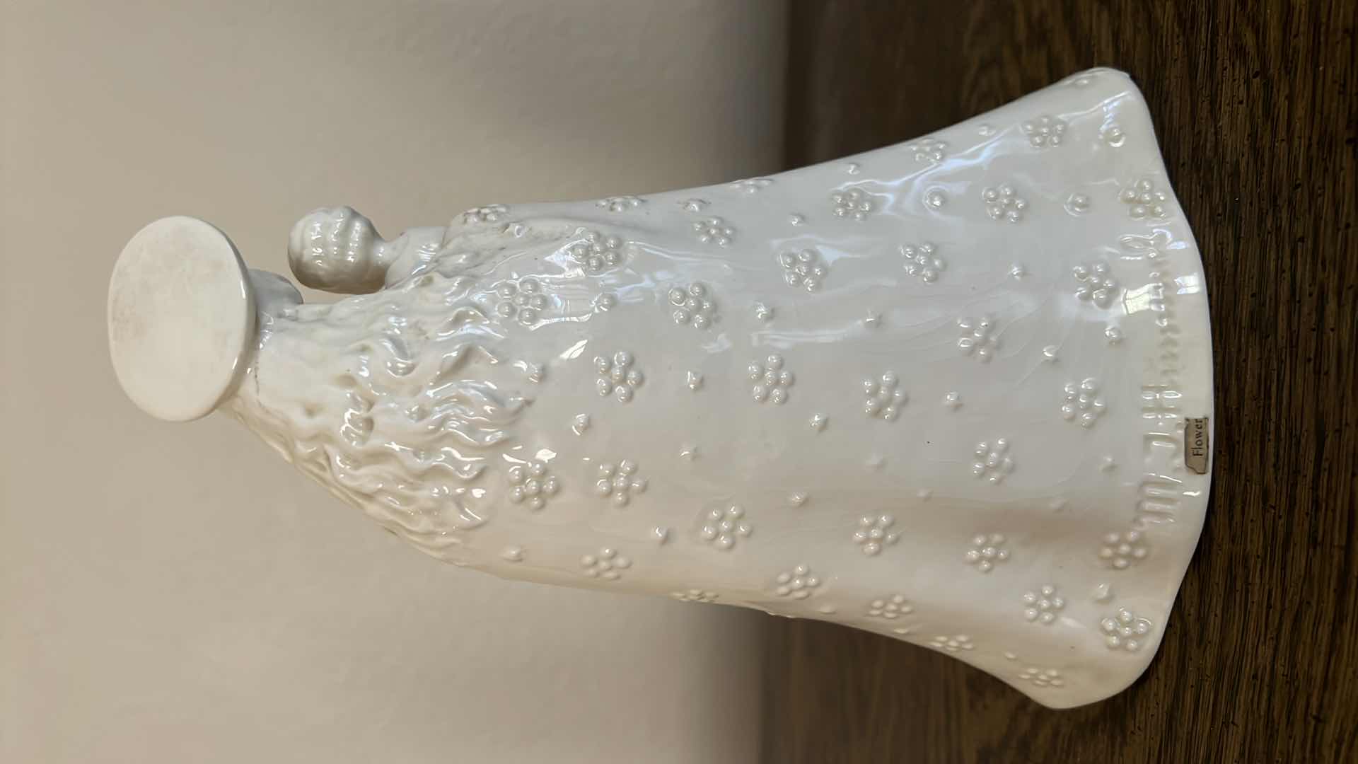 Photo 1 of VINTAGE GOEBEL PORCELAIN VIRGIN MARY W BABY FIGURINE H8”