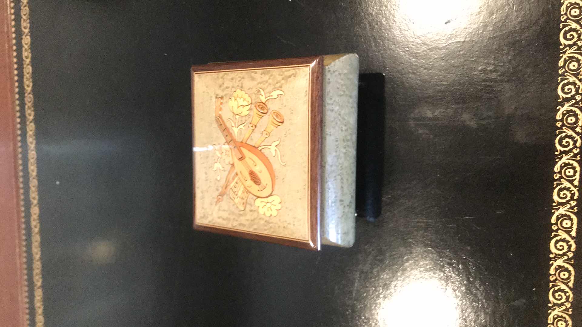 Photo 1 of REUGE SWISS MUSICAL BOX