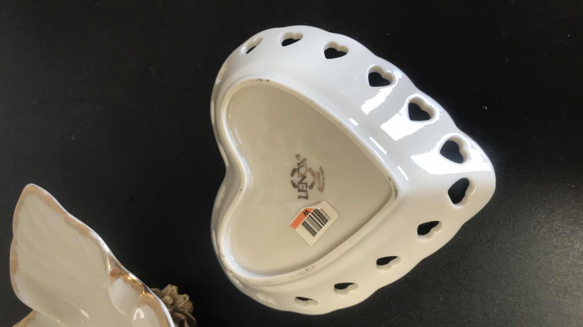 Photo 1 of LENOX HEART SOAP DISH