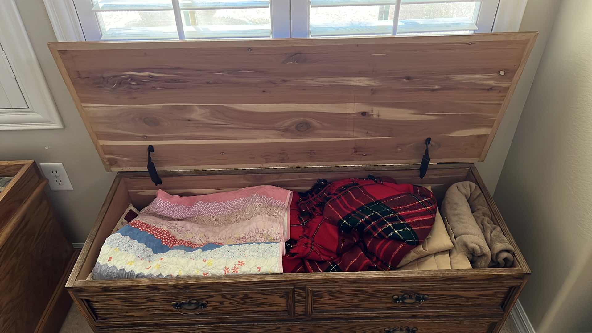 Photo 1 of OAK W UPHOLSTERED TOP STORAGE CHEST BENCH 48” x 18” H22” (CONTENTS INCLUDED)