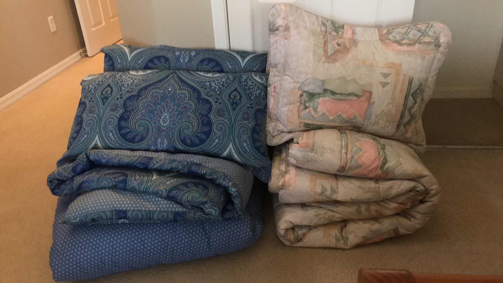 Photo 1 of BLUE KING COMFORTER W PILLOWS AND QUEEN SOUTHWEST COMFORTER W PILLOWS