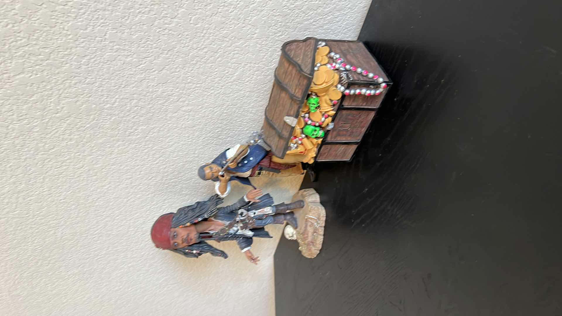 Photo 1 of PIRATES OF THE CARIBBEAN BOBBLE HEAD, TREASURE CHEST BANK
