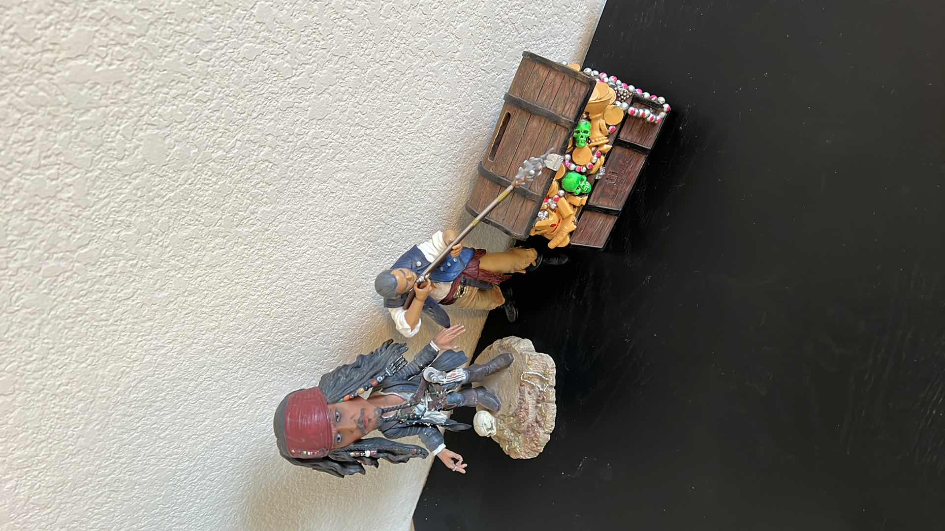 Photo 1 of PIRATES OF THE CARIBBEAN BOBBLE HEAD, TREASURE CHEST BANK