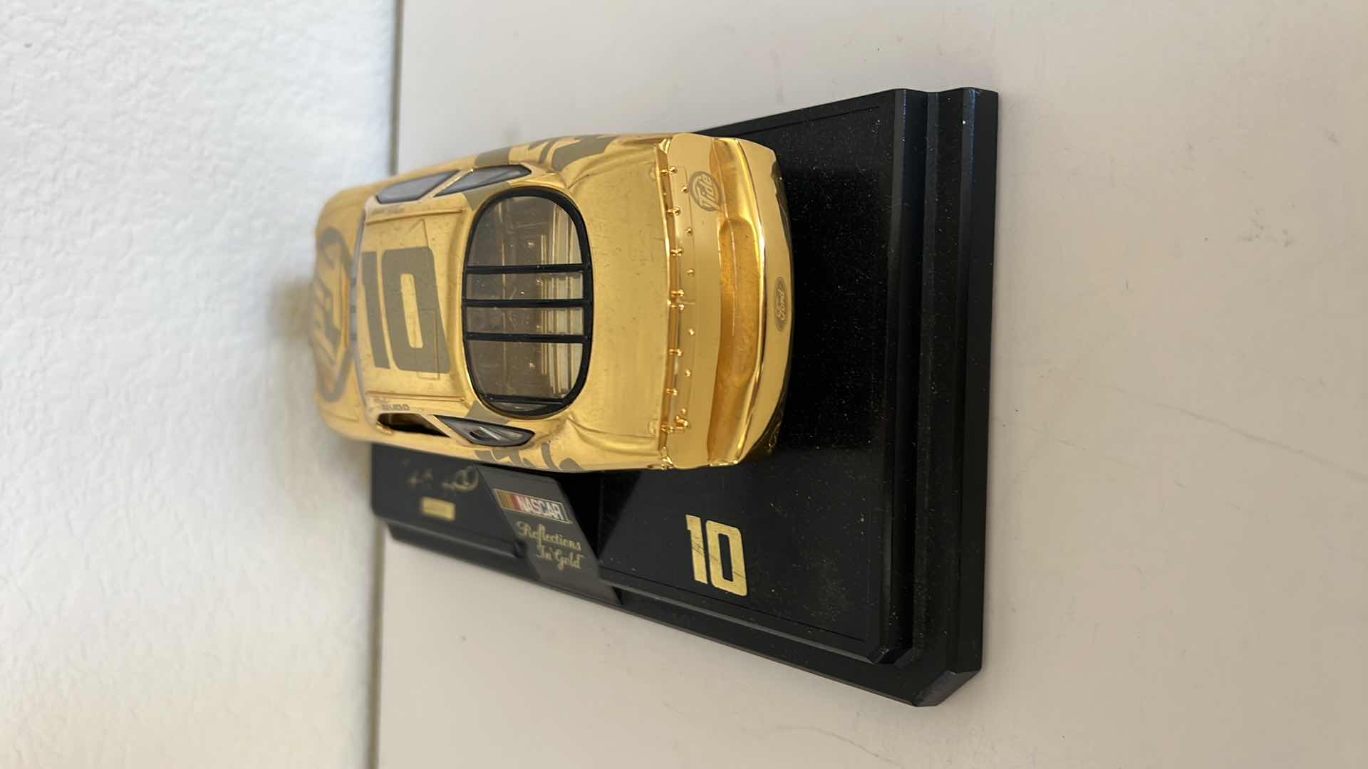 Photo 1 of FORD TAURUS NASCAR “REFLECTIONS IN GOLD” DIE CAST MODEL CAR