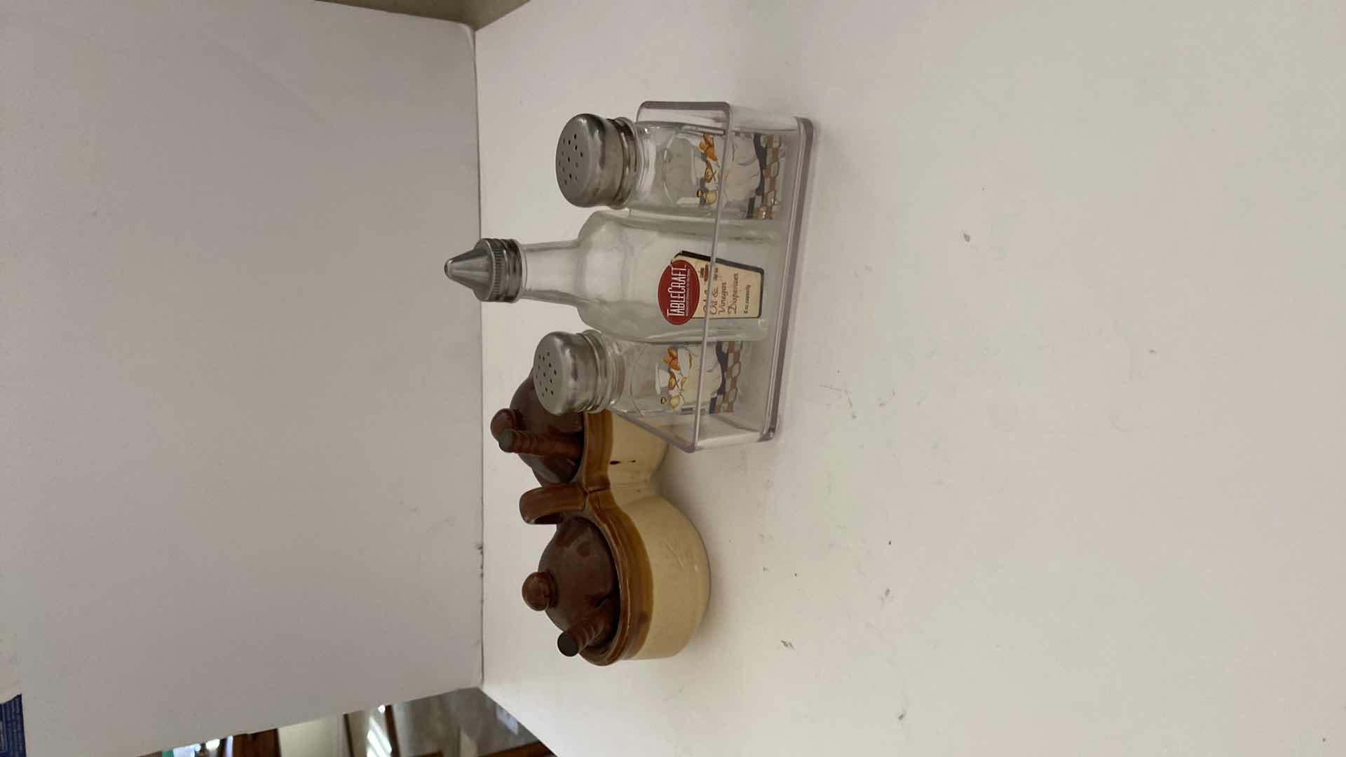 Photo 1 of 3 KITCHEN WARES