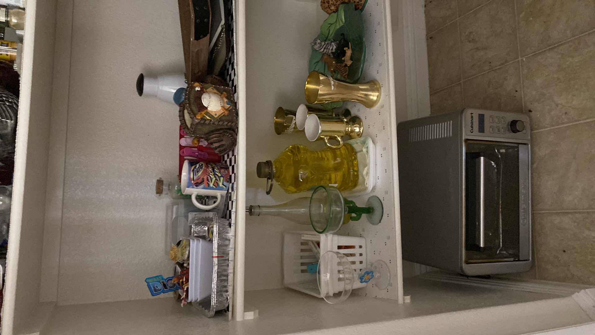 Photo 1 of CONTENTS OF WALK IN PANTRY