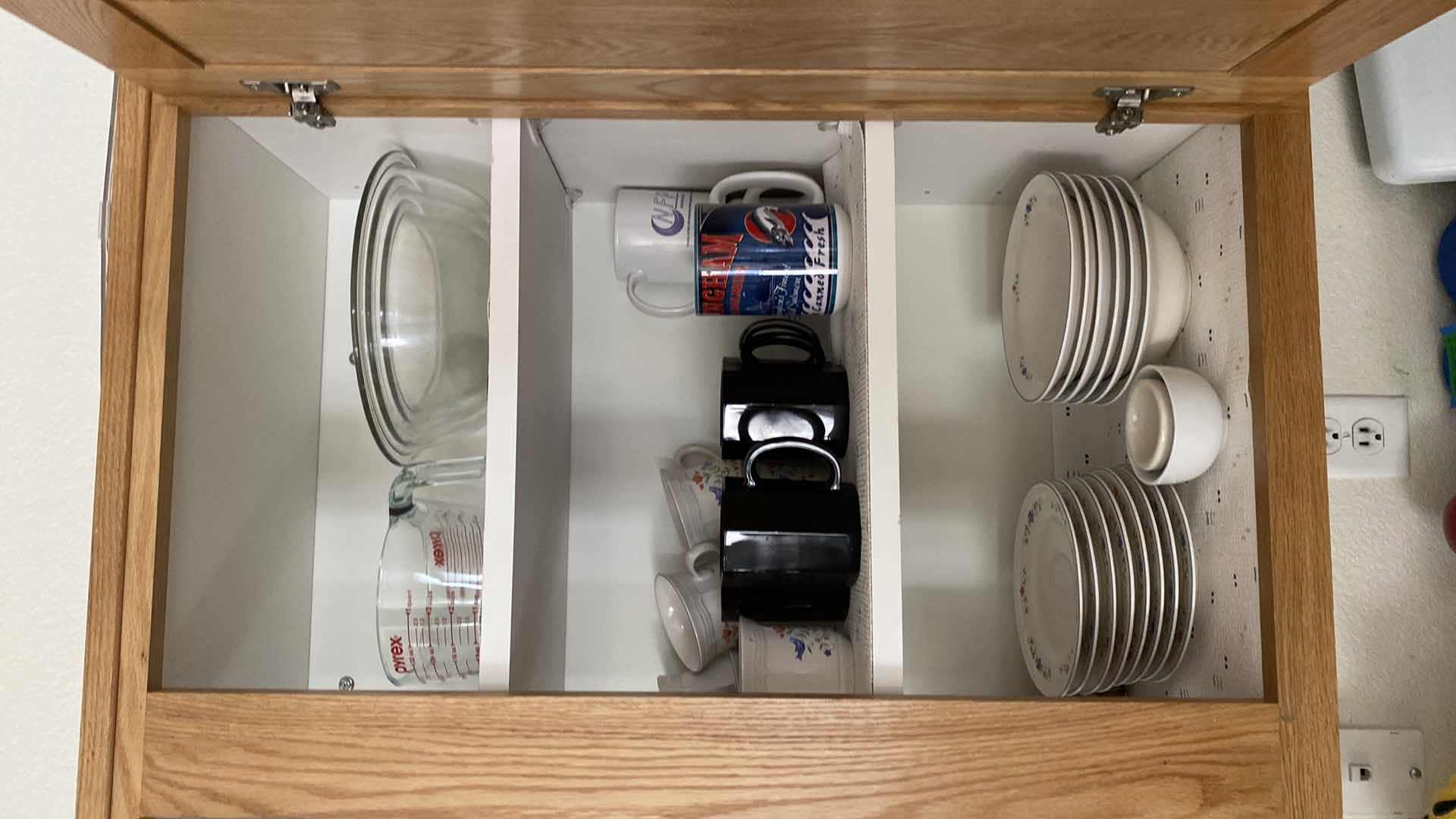 Photo 1 of CONTENTS OF KITCHEN CABINET