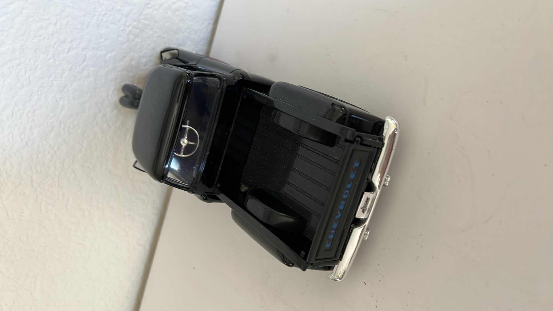 Photo 5 of CHEVROLET DIR CAST MODEL CLASSIC PICKUP TRUCK