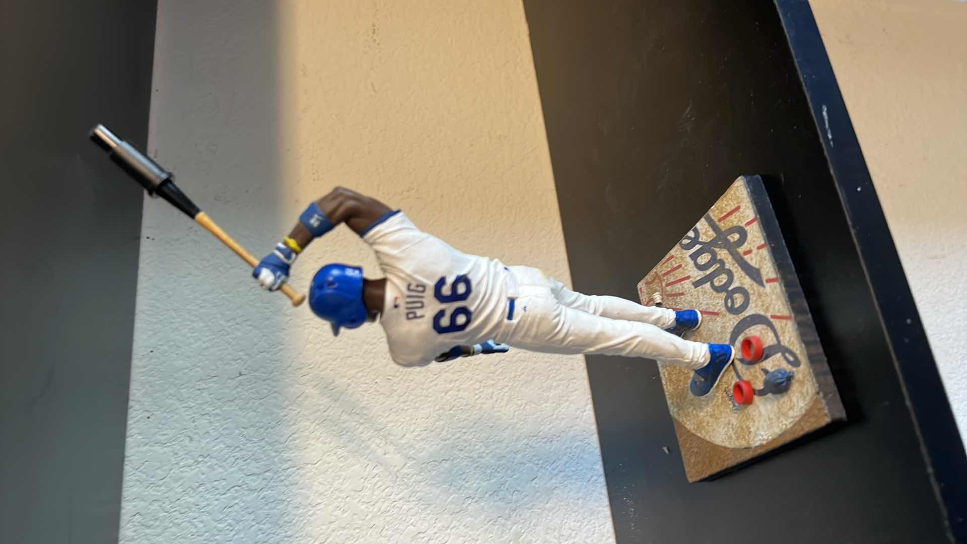 Photo 1 of MLB 2014 DODGER PUIG 66