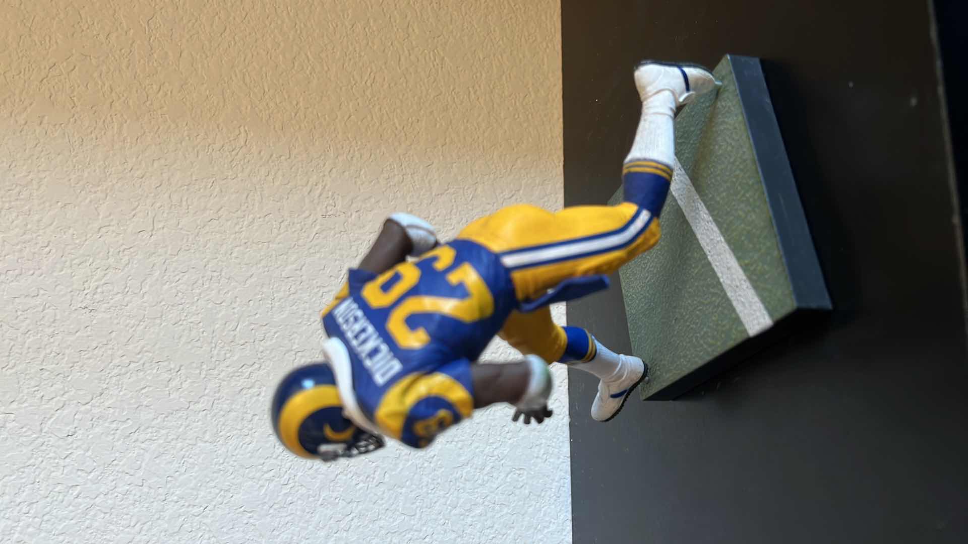 Photo 1 of 2011 NFL RAMS DICKERSON 29 COLLECTIBLE