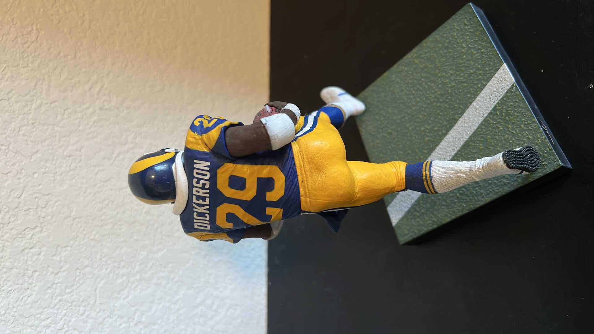 Photo 1 of 2011 NFL RAMS DICKERSON 29 COLLECTIBLE