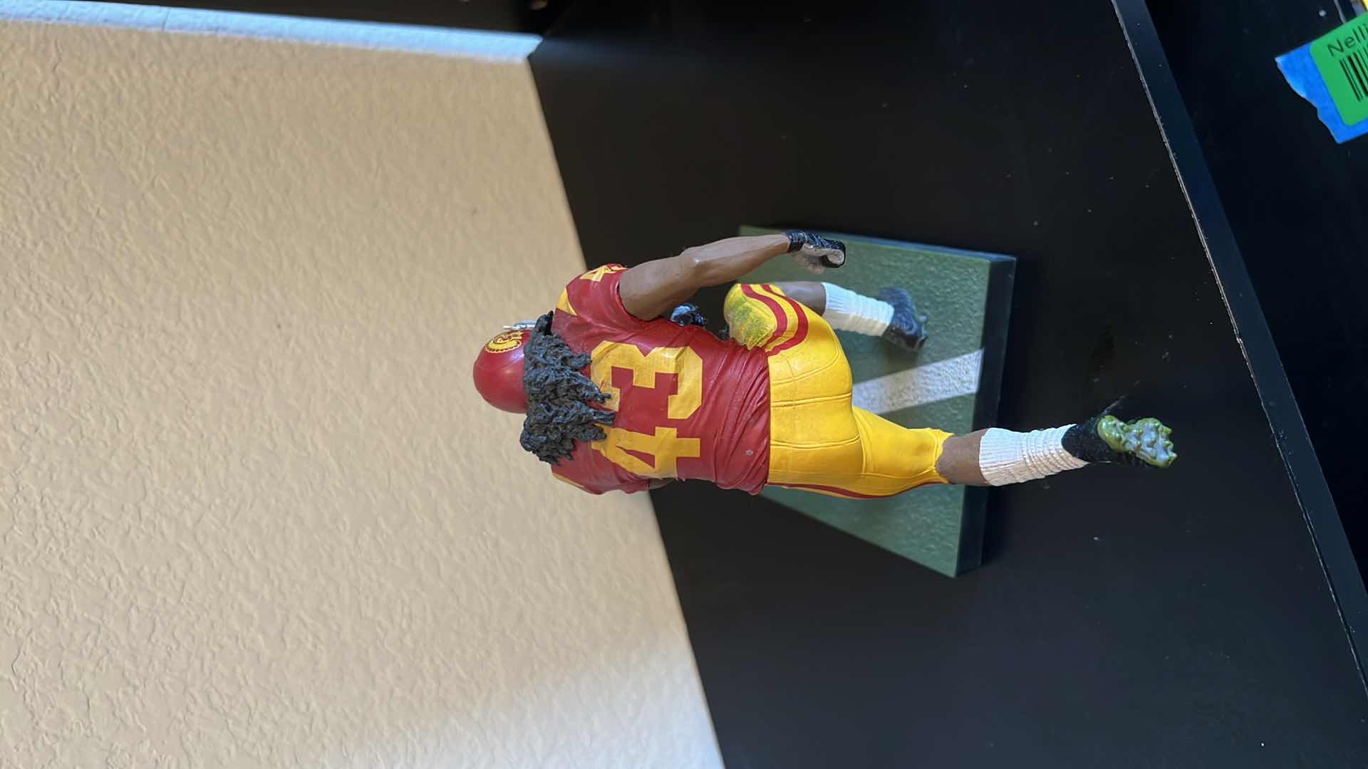 Photo 3 of 2011 USC TROJANS TROY POLAMALU