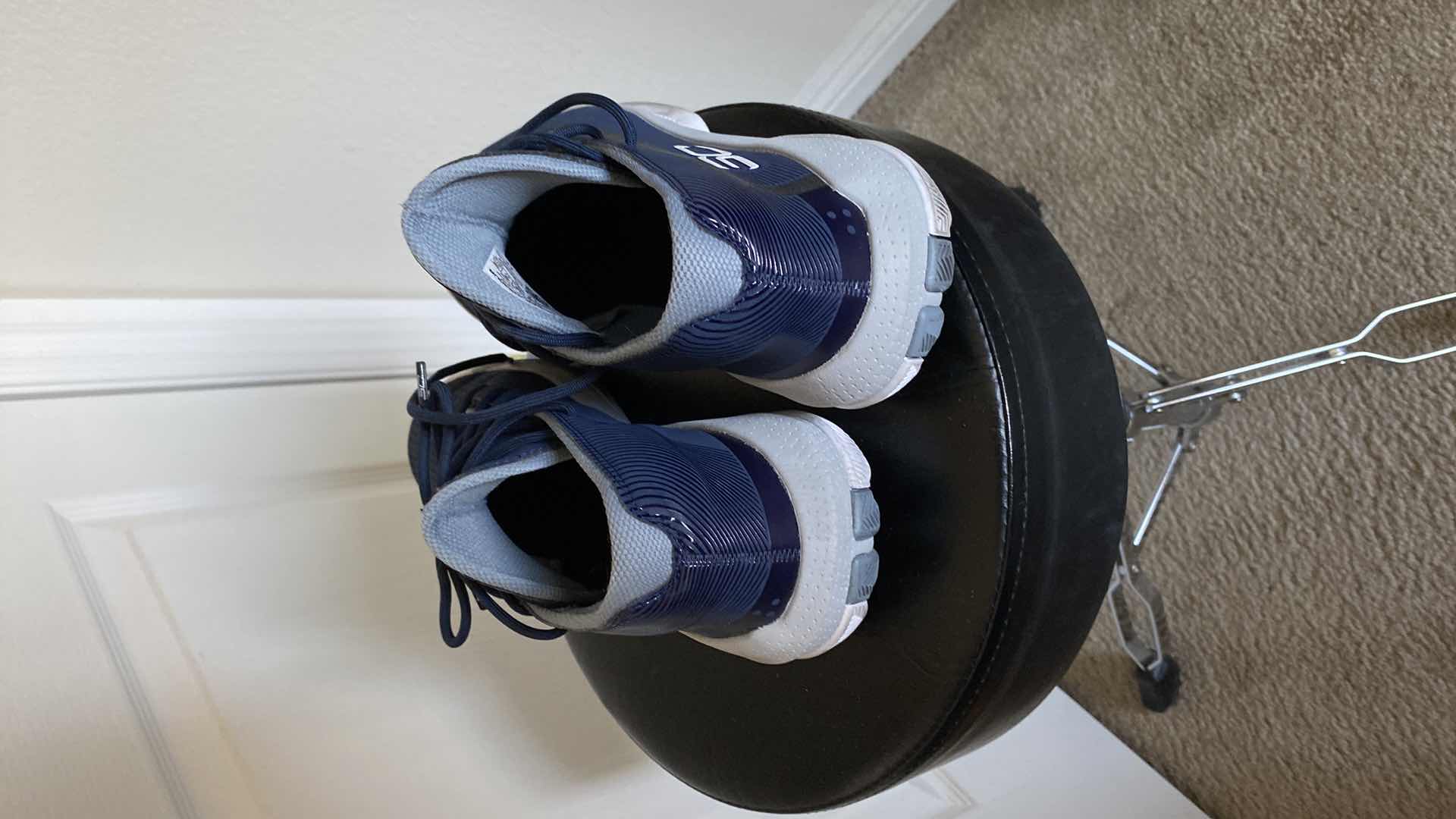 Photo 5 of MENS SIZE 9 UNDER ARMOUR SC TEAM CURRY