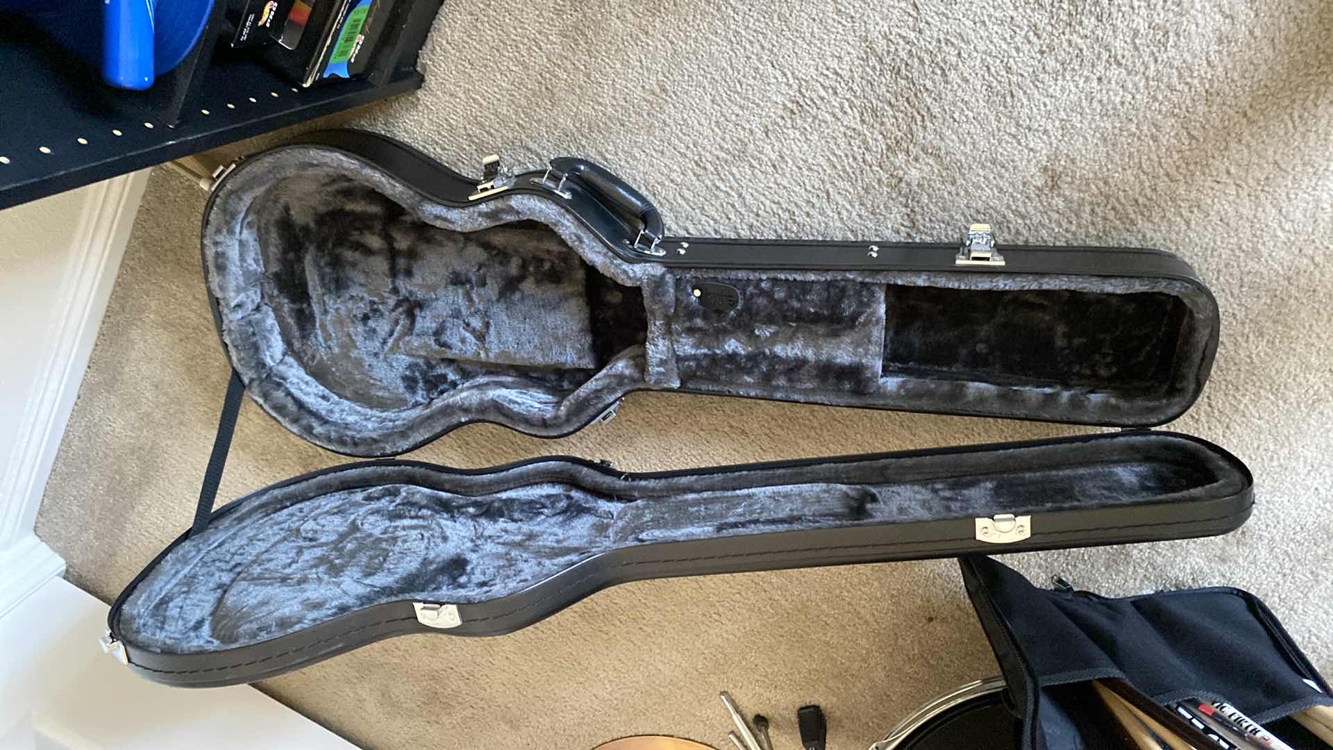 Photo 3 of EPIPHONE GUITAR CASE