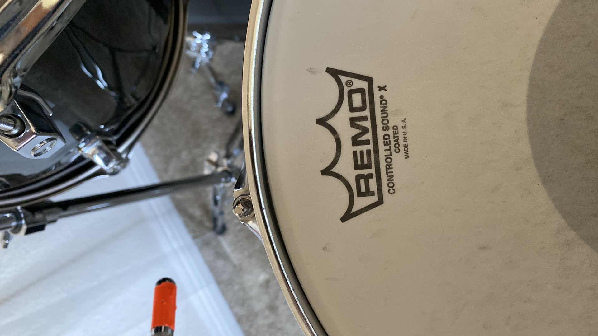 Photo 1 of REMO MULTI PIECE DRUM & SABIAN CYMBALS & DRUMSTICKS