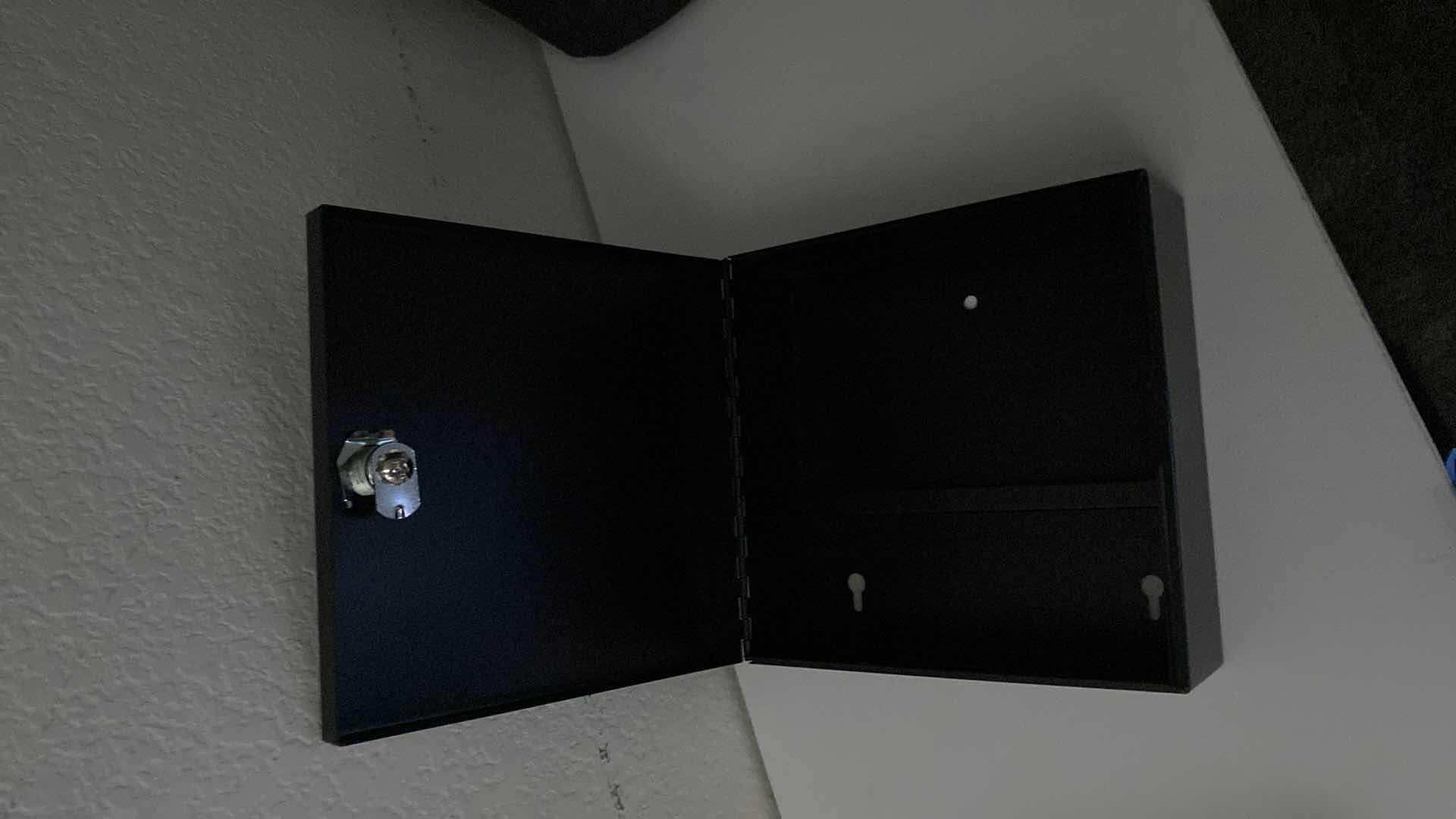 Photo 1 of HONEYWELL CASH BOX WITH KEYS