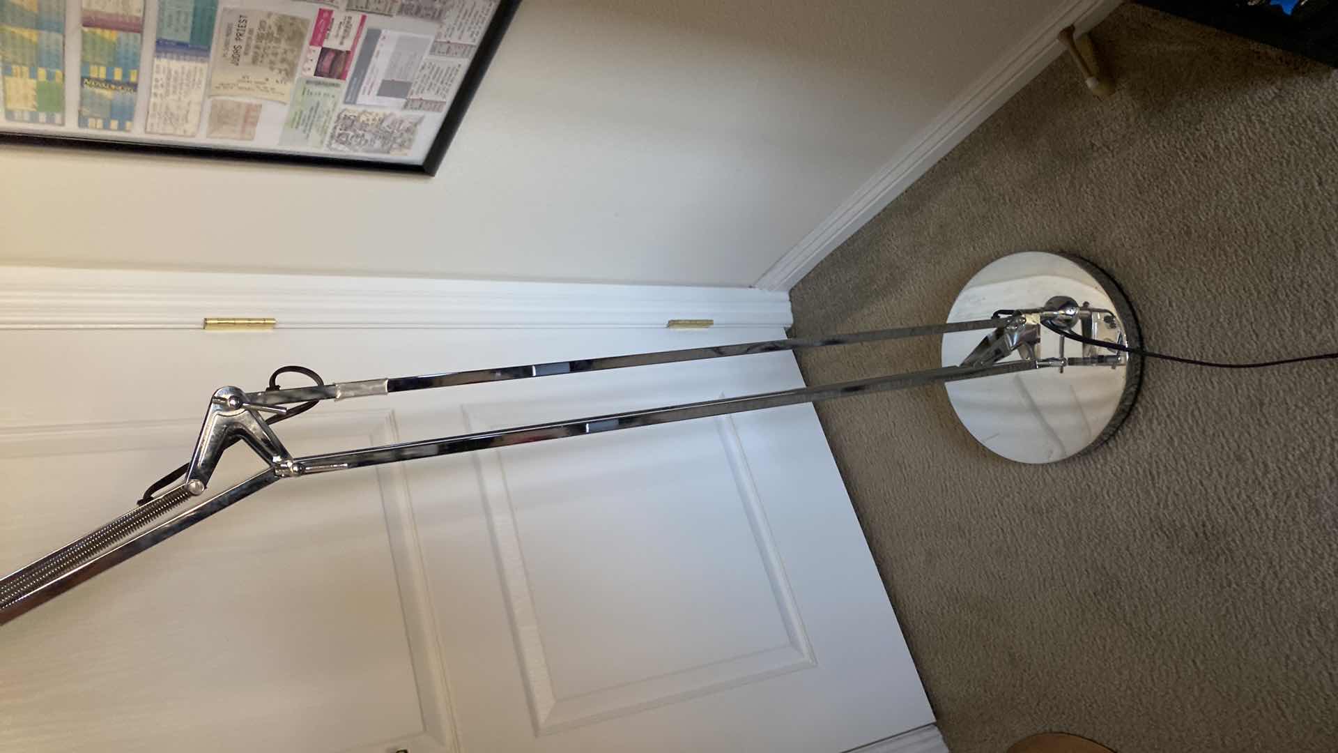 Photo 2 of CHROME COLOR GLOOR LAMP 73”