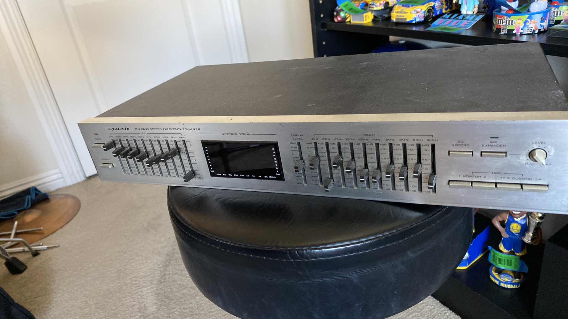 Photo 1 of REAISTIC 10 BAND FREQUENCY EQUALIZER