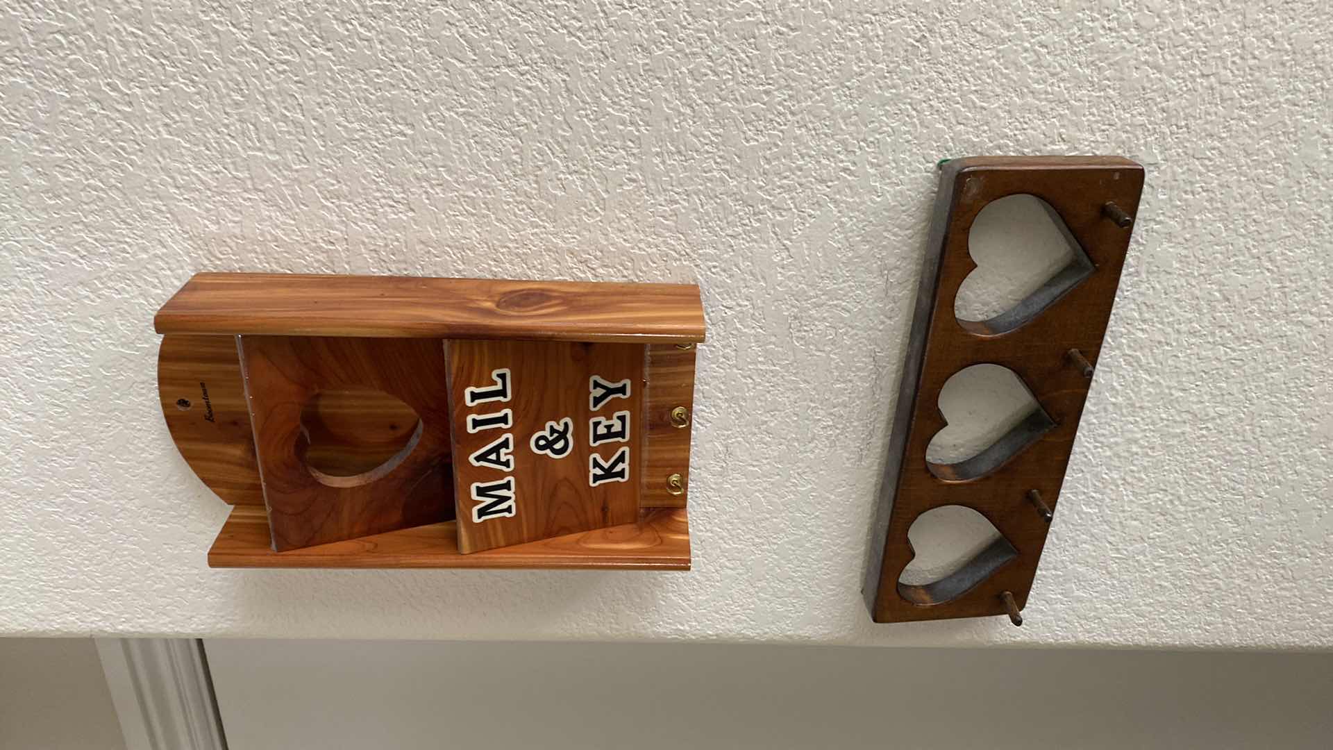 Photo 1 of WOOD KEY HOLDERS