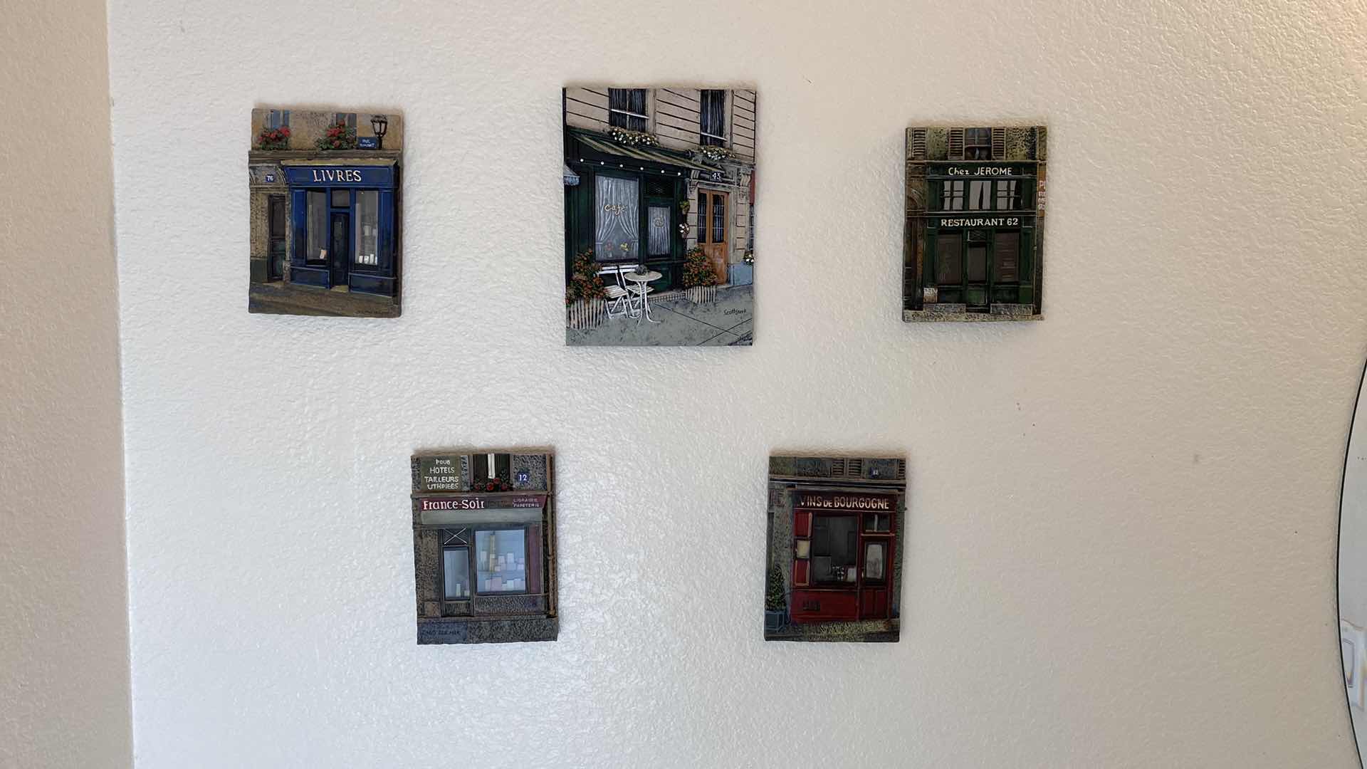 Photo 1 of DOWNSTAIRS BATH 5 WALL PLAQUES 4.5 x 6