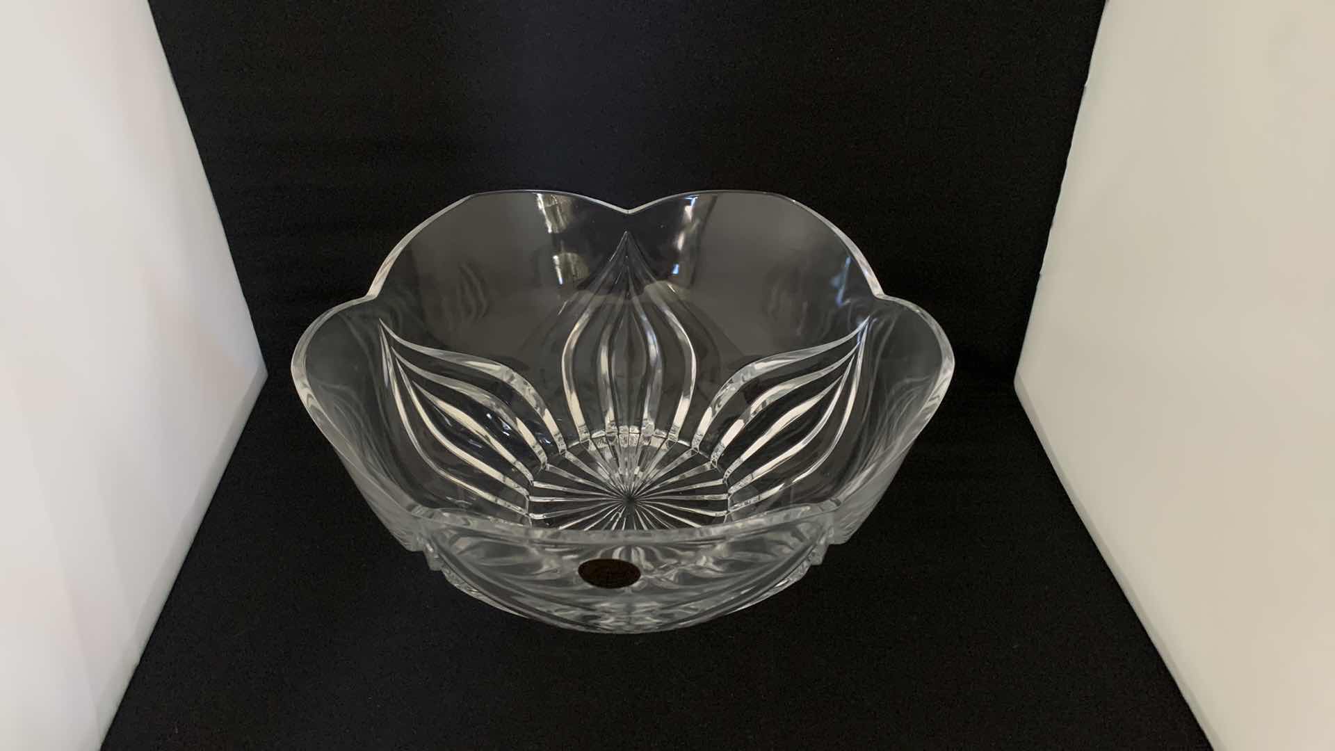 Photo 1 of NIB CRISTAL D’ ARQUES HAND CUT 9.5” SCALLOPED BOWL.