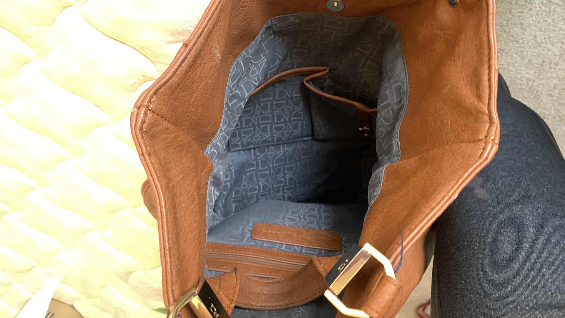 Photo 1 of DANIEL NICOLE NEW YORK, BROWN HANDBAG