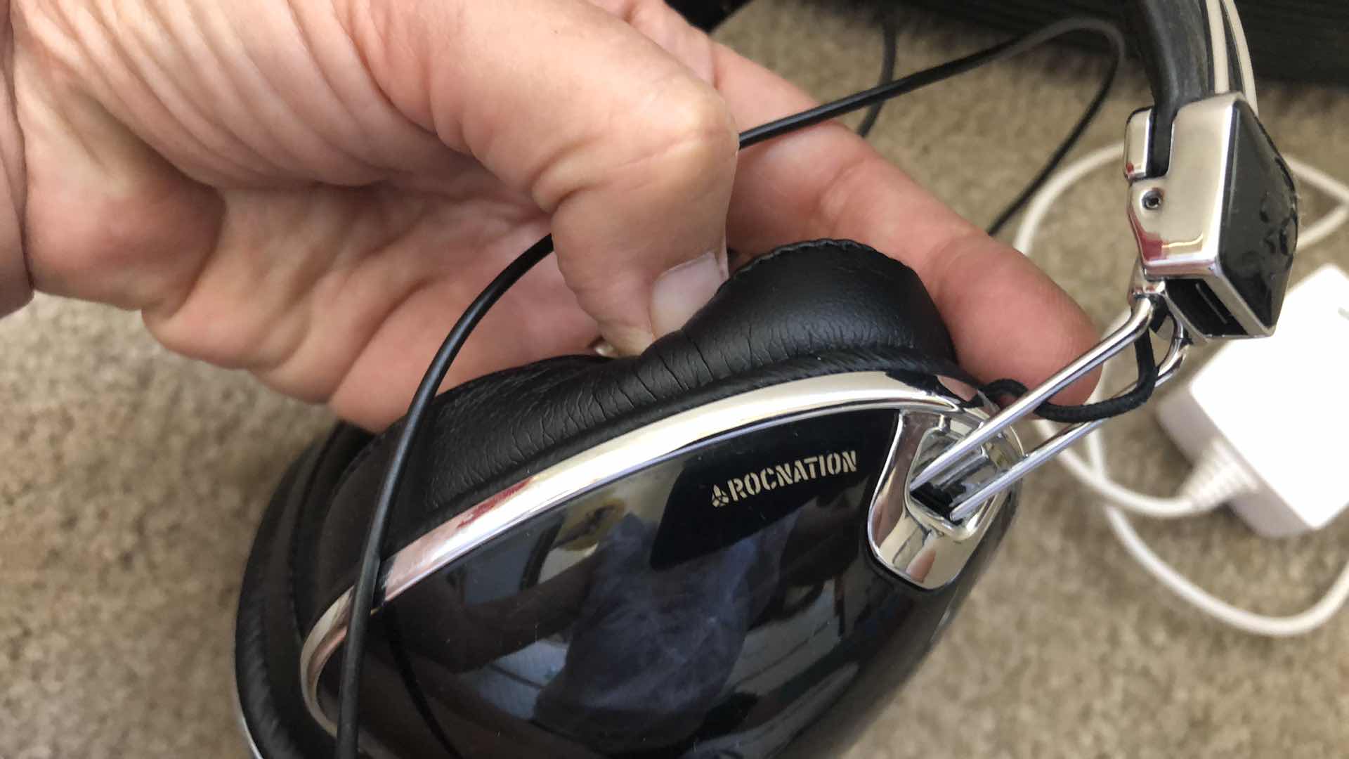 Photo 1 of BOISE WAVE CD PLAYER AND ALARM CLOCK, ROCNATION HEADPHONES, POGO POWER ON THE GO