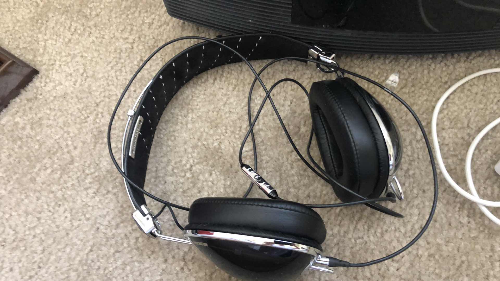 Photo 1 of BOISE WAVE CD PLAYER AND ALARM CLOCK, ROCNATION HEADPHONES, POGO POWER ON THE GO