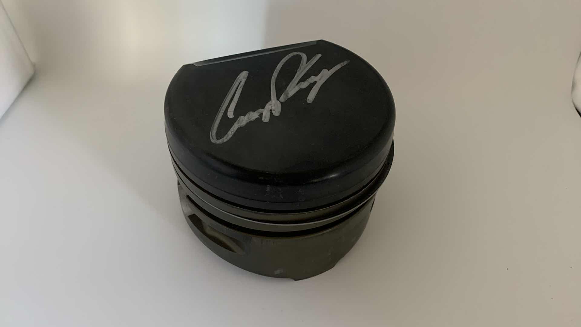 Photo 1 of AUTOGRAPHED CRUZ PEDREGON VENOLIA  PISTON