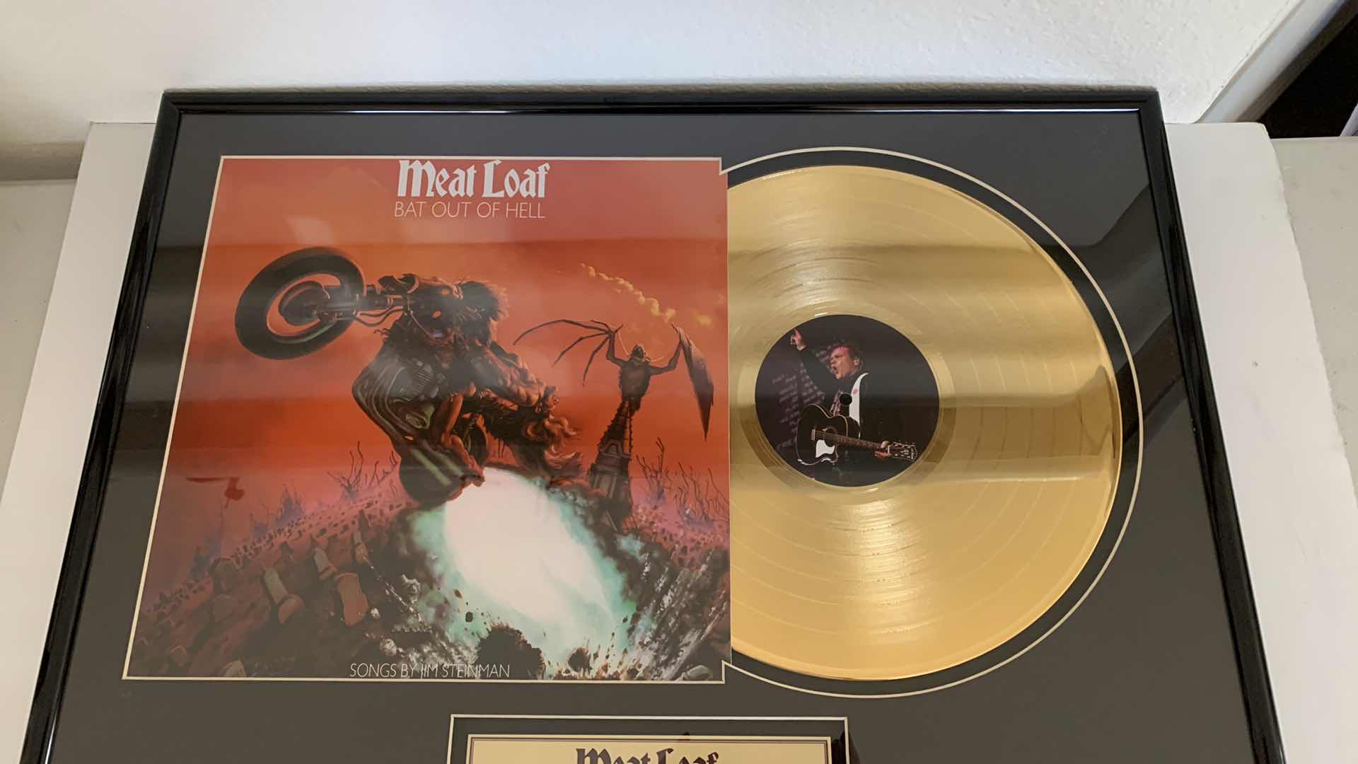 Photo 1 of 2004 FRAMED MEAT LOAF (BAT OUT OF HELL) LIMITED EDITION 236/2500 24JT GOLD PLATED RECORD. 24” X 18”