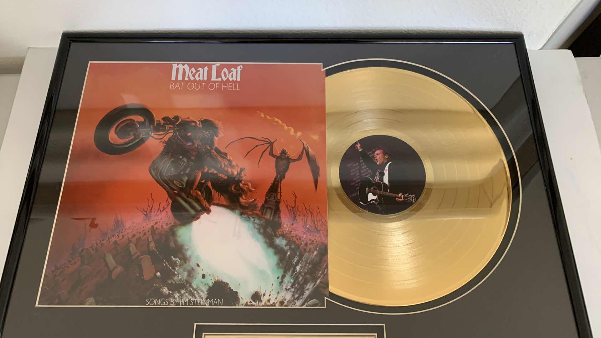 Photo 1 of 2004 FRAMED MEAT LOAF (BAT OUT OF HELL) LIMITED EDITION 236/2500 24JT GOLD PLATED RECORD. 24” X 18”